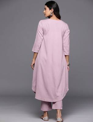 Women Solid V Neck Gathered Empire Kurta with Solid Trousers 6