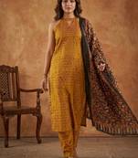 Women Regular Kurta with Trousers & With Dupatta