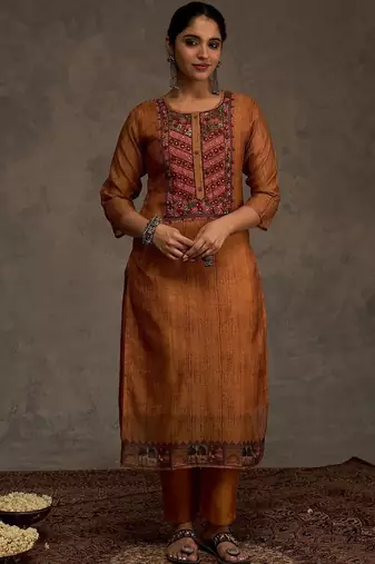 Ethnic Motifs Yoke Design Sequinned Chanderi Cotton Kurta With Trousers & Dupatta