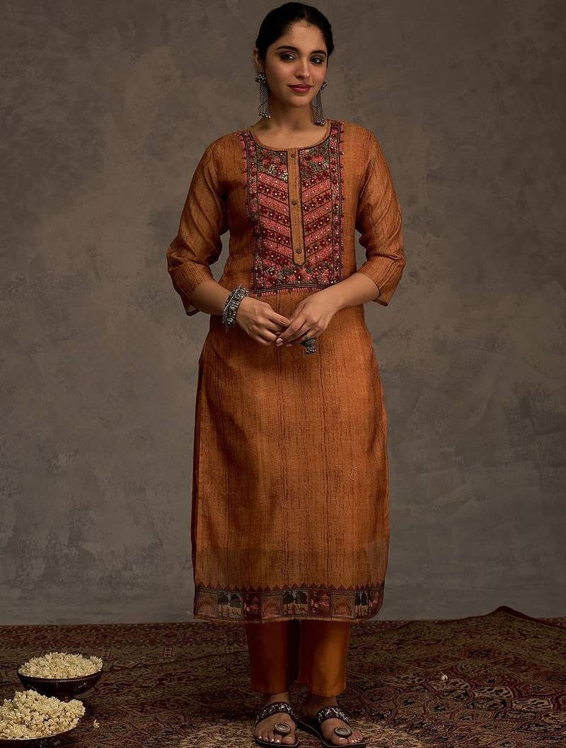 Ethnic Motifs Yoke Design Sequinned Chanderi Cotton Kurta With Trousers & Dupatta