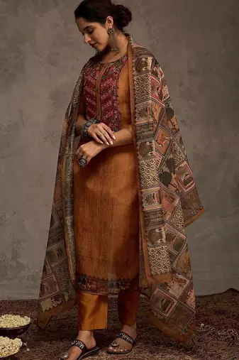 Ethnic Motifs Yoke Design Sequinned Chanderi Cotton Kurta With Trousers & Dupatta