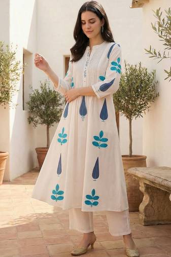 Women Ethnic Motifs Printed Panelled Mirror Work Pure Cotton Kurta with Trousers
