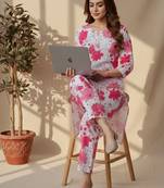 Women Floral Printed Regular Kurta with Trousers