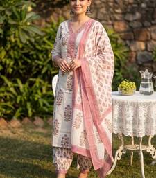 Women Floral Printed Regular Sequinned Pure Cotton Kurta with Salwar & With Dupatta