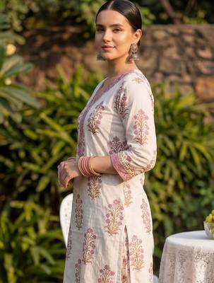 Women Floral Printed Regular Sequinned Pure Cotton Kurta with Salwar & With Dupatta 3