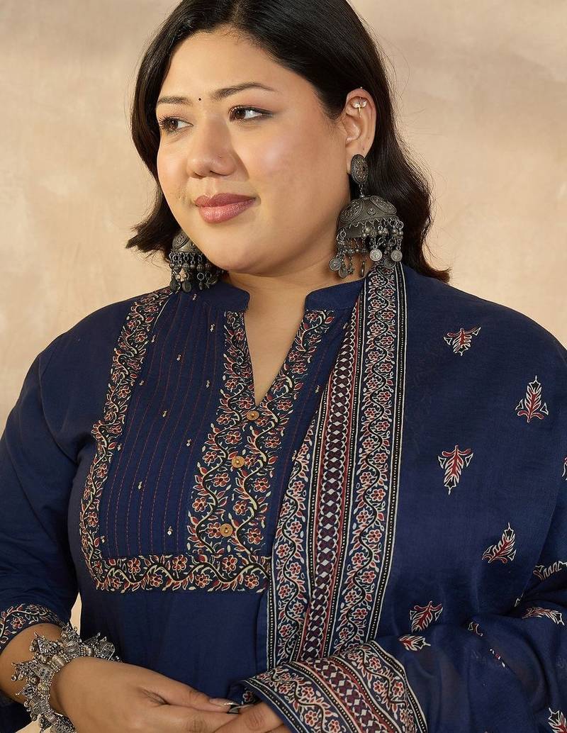 Plus Size Blue Printed Straight Kurta Trousers With Dupatta Set