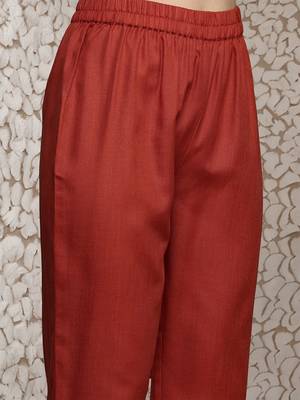 Women Solid Front Pleated A Line Republic Day Kurta Set 3