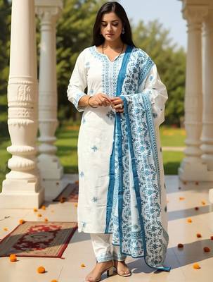 Women Ethnic Motifs Embroidered Pure Cotton Kurta with Trouser & Dupatta 2