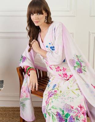 Women Floral Printed Regular Linen Kurta & Trousers With Floral Dupatta 3