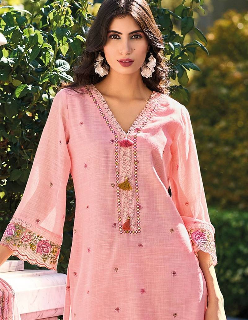 Women Floral Embroidered Thread Work Linen Kurta with Trousers & With Dupatta