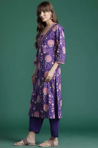 Floral Printed Beads & Stones Pure Cotton Kurta with Trousers & With Dupatta