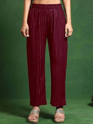 Women Striped Woven Design Kurta with Trousers 6