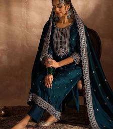 Ethnic Motifs Embroidered Thread Work Straight Kurta with Trouser & Dupatta