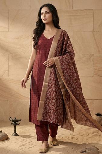 Women Regular Kurta with Trousers & With Dupatta