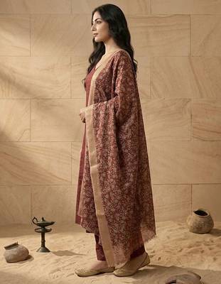 Women Regular Kurta with Trousers & With Dupatta 3
