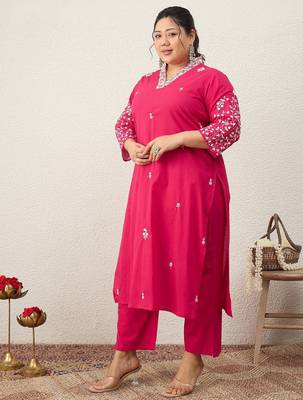 Women Plus Size Embroidered Regular Thread Work Pure Cotton Kurta with Trousers 3
