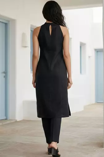 Women Regular Kurta with Trousers