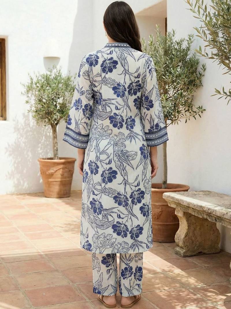 Women Floral Printed Regular Pure Cotton Kurta with Trousers