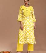 Women Ethnic Motifs Printed Regular Kurta with Trouser