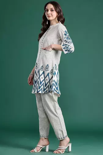 Printed Kurta with Trousers
