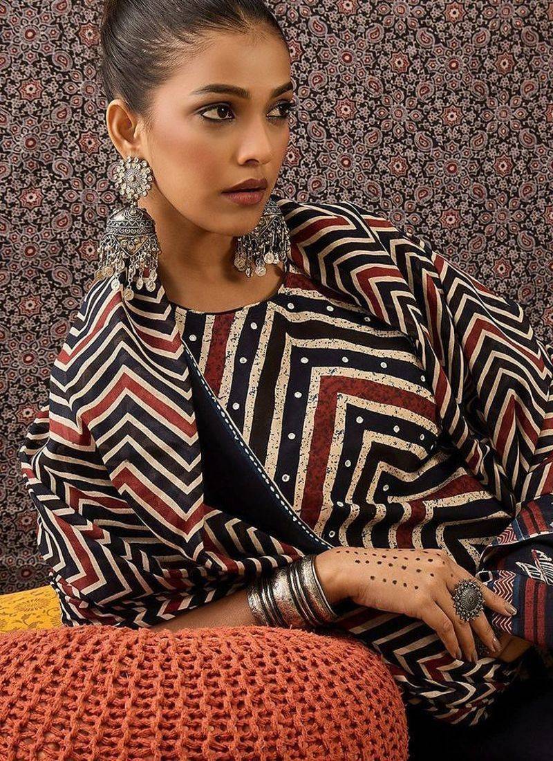 Women Printed Regular Sequinned Pure Cotton Kurta with Trousers & With Dupatta