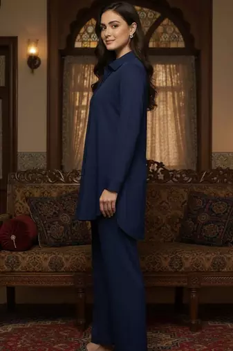 Women Regular Kurta with Trousers