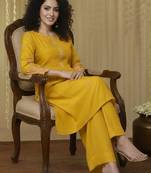 Women Ethnic Motifs Embroidered Tiered Thread Work Kurta with Palazzos