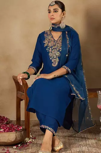 Women Ethnic Motifs Embroidered Regular Liva Kurta with Trousers & With Dupatta