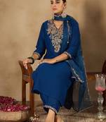 Women Ethnic Motifs Embroidered Regular Liva Kurta with Trousers & With Dupatta