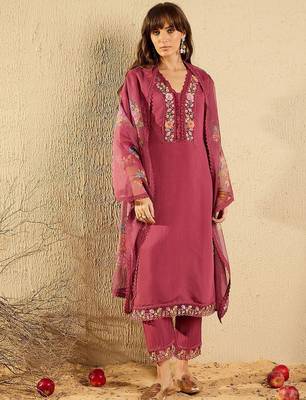 Women Floral Yoke Design Regular Thread Work Kurta with Trousers & With Dupatta 1