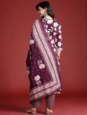 Floral Printed Pure Cotton Kurta With Trousers & Dupatta 6