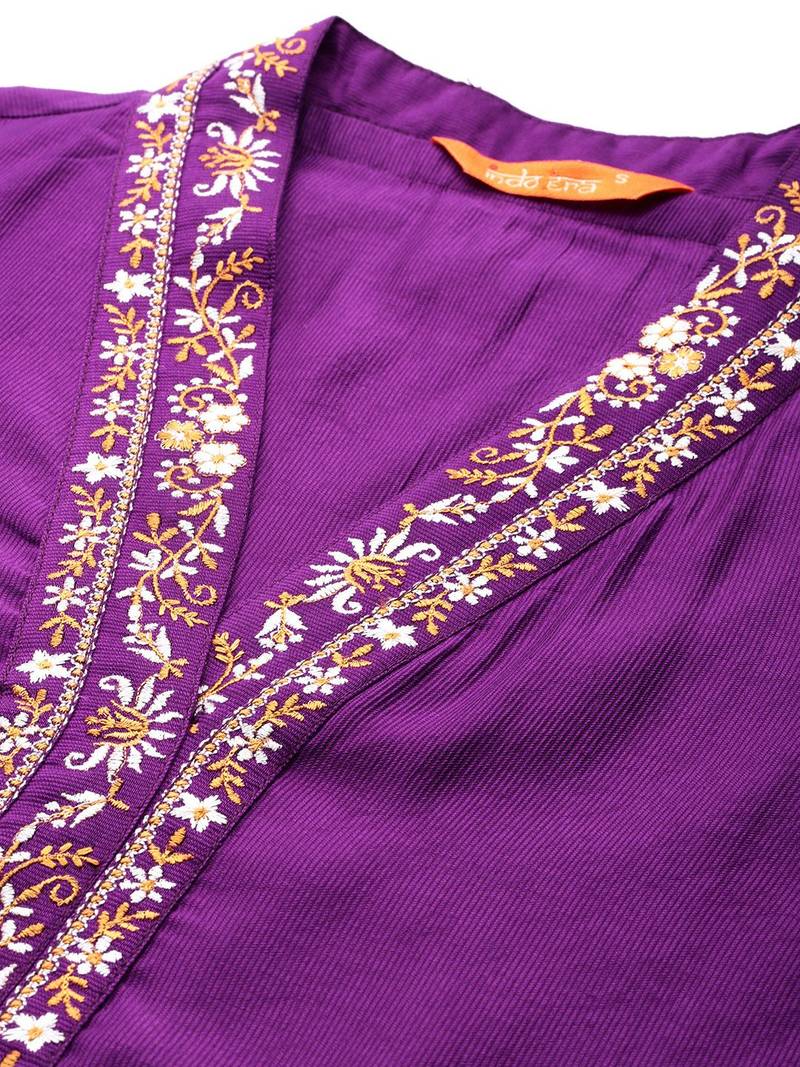 Floral Thread Work Liva Kurta with Trousers & With Dupatta