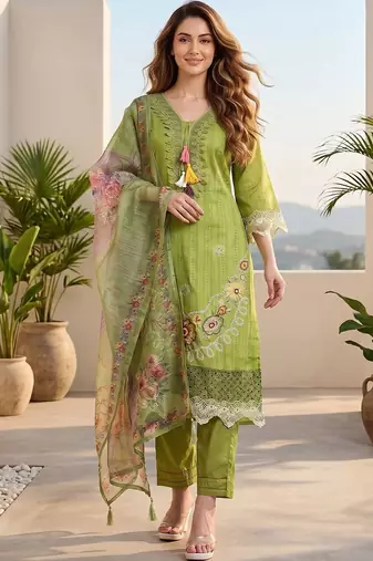 Women Floral Embroidered Regular Thread Work Pure Cotton Kurta with Trousers & With Dupatta