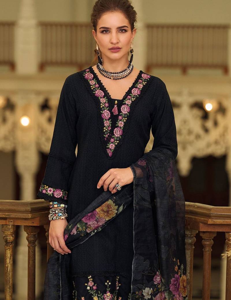 Women Floral Embroidered Cotton Kurta with Trousers & Dupatta