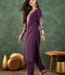 Women Ethnic Motifs Embroidered Regular Thread Work Kurta with Trousers