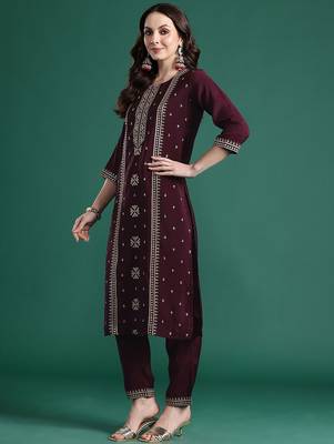 Ethnic Motifs Embroidered Kurta with Trousers & Dupatta 6