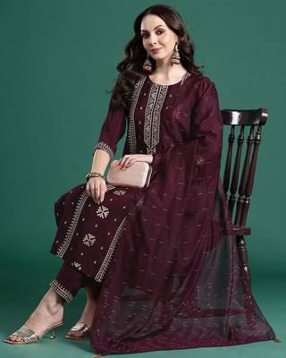 Ethnic Motifs Embroidered Kurta with Trousers & Dupatta 8