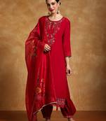 Women Floral Yoke Design Regular Thread Work Kurta with Trousers & With Dupatta