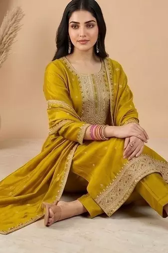 Women Ethnic Motifs Embroidered Regular Thread Work Kurta with Trousers & With Dupatta