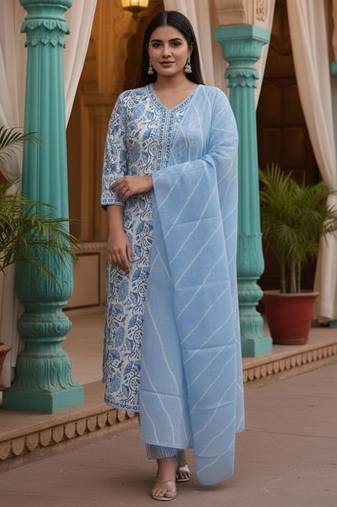 Floral Printed V-Neck Pure Cotton Kurta With Trousers & Dupatta