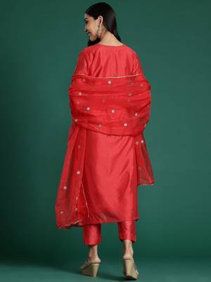 Striped Sequinned Chanderi Silk Kurta With Trousers & Dupatta 6