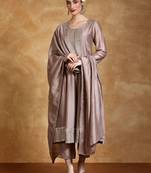 Women Floral Embroidered Kurta with Trousers & Dupatta