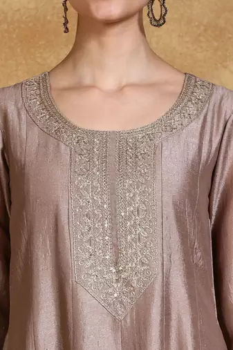 Women Floral Embroidered Kurta with Trousers & Dupatta