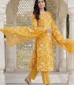 Women Floral Printed Regular Mirror Work Kurta with Trousers & With Dupatta