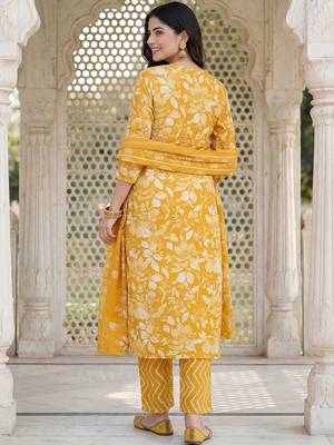 Women Floral Printed Regular Mirror Work Kurta with Trousers & With Dupatta 4