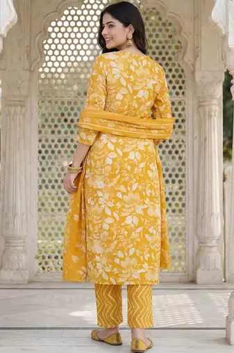 Women Floral Printed Regular Mirror Work Kurta with Trousers & With Dupatta