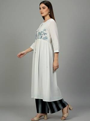 Cotton Thread Embroidered A Line Solid Kurta With Printed Palazzos 3