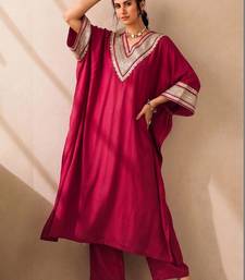 Women Embroidered Regular Kurta with Trousers