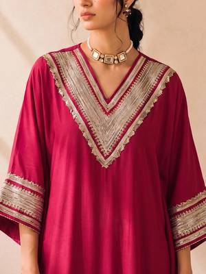 Women Embroidered Regular Kurta with Trousers 2