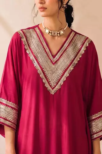 Women Embroidered Regular Kurta with Trousers